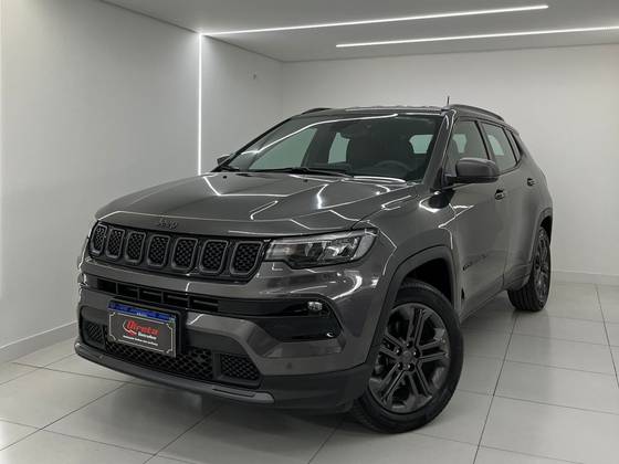 JEEP COMPASS 1.3 T270 TURBO FLEX LONGITUDE AT6